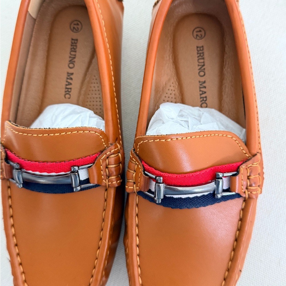 Bruno Marc Kids' Tan Dress Shoes with Red and Blue Accents